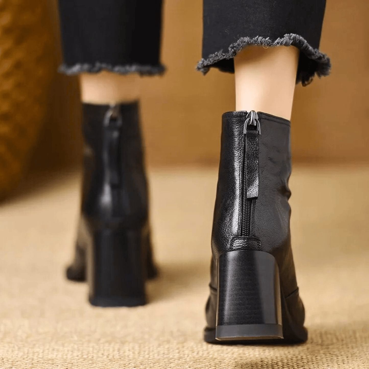 Tynah | Orthopedic Boots