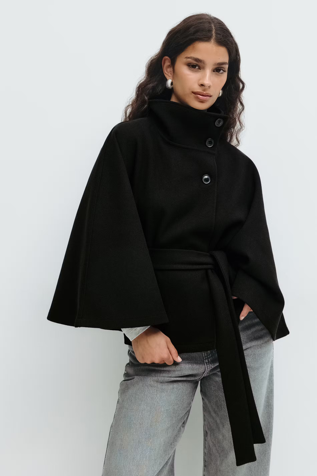 THALINDRAE – ELEGANT WOMEN’S BELTED COAT