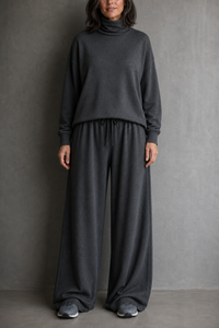 Wearbella – Turtleneck Top And Wide-Leg Pants Set